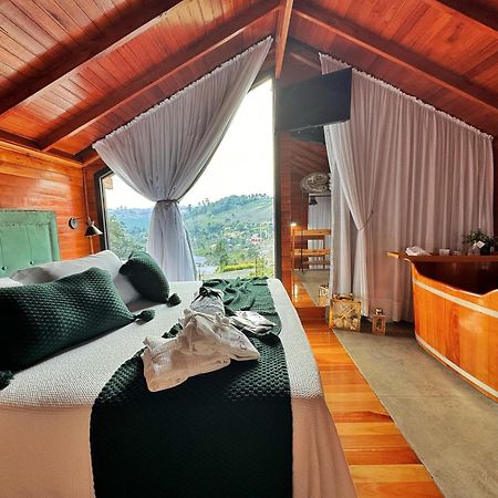 Capanna Del Vale - Um Refugio No Vale Dos Vinhedos Com Experiencia Exclusiva De Degustacao Na Vinicola Dom Candido Bento Gonçalves المظهر الخارجي الصورة
